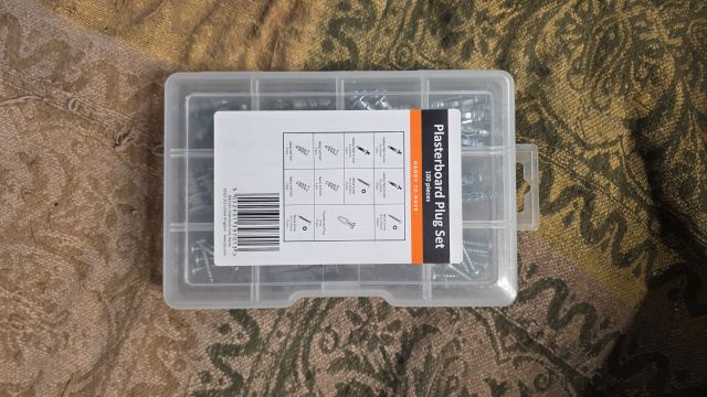 Plasterboard Plug Set